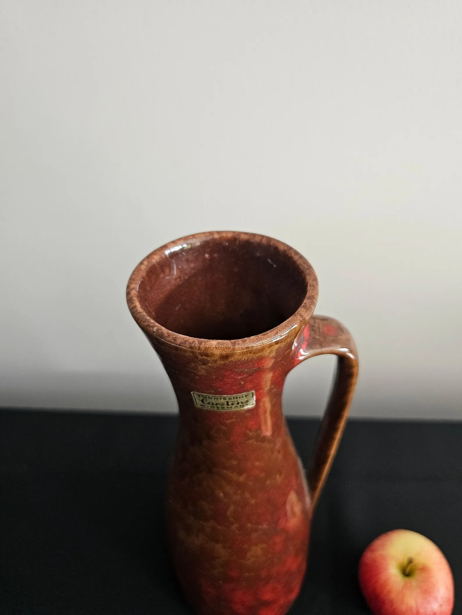 A beautiful West German Fat Lava vase - Image 2