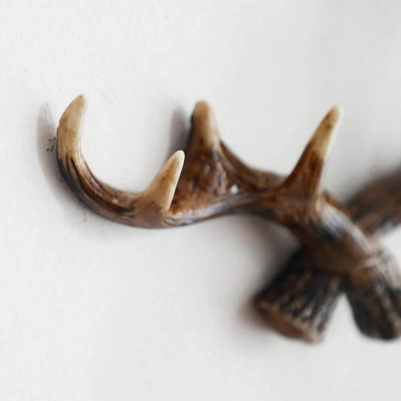 Handmade Vintage Deer Antler Wall Hook - Image 2